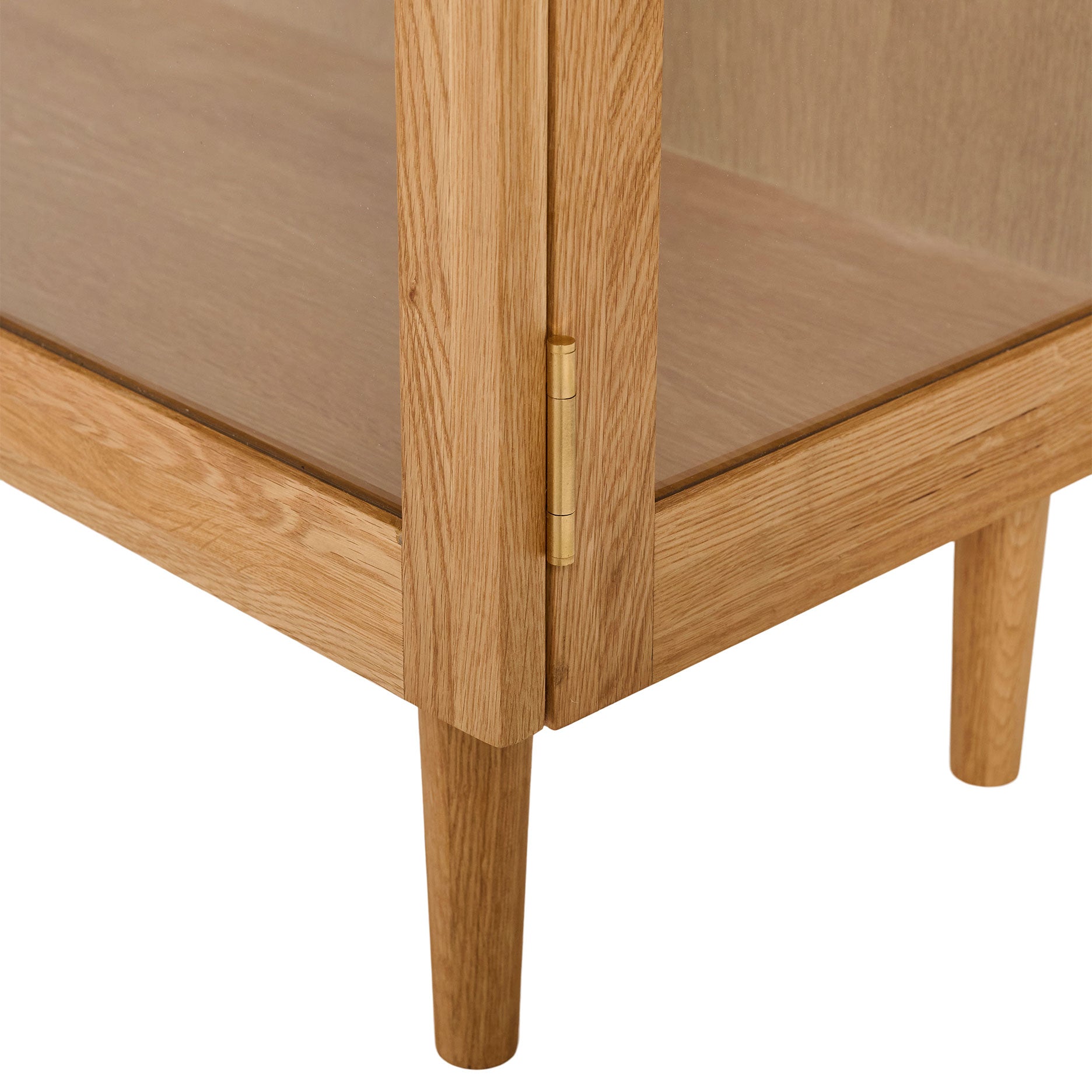 Akeru II vitrineskab W90